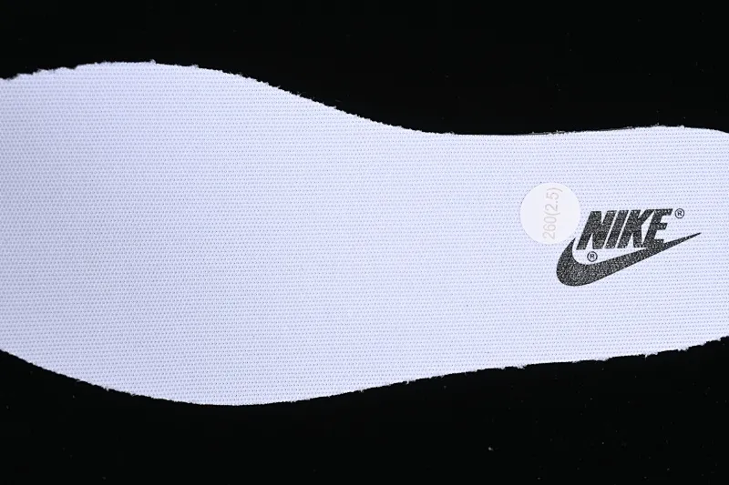 All Categories Nk SB Dunk Series Nk SB Dunk Low Low-top Sneakers Nk Dunk Low Panda Prank-Summer Theme Gesanghua Strawberry Oreo SB Strap Low-top Casual Sneakers CW1590-100